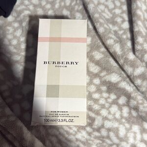 Burberry Classic White Box